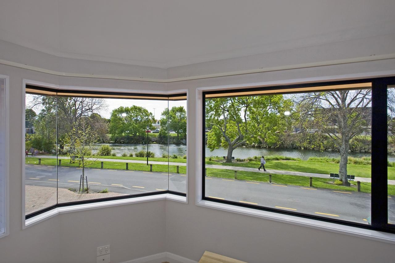 Riverside Villa - In The City By The River! Nelson Dış mekan fotoğraf
