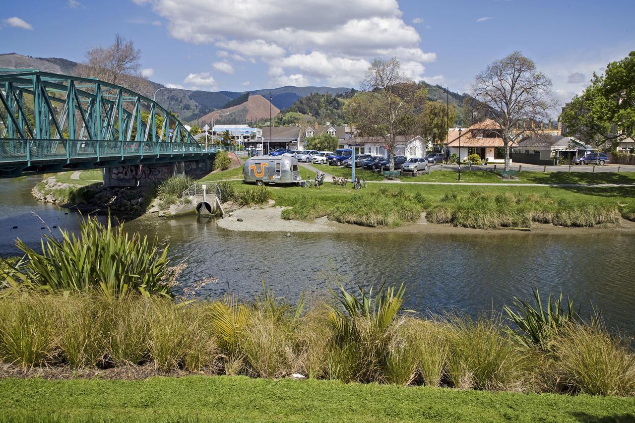 Riverside Villa - In The City By The River! Nelson Dış mekan fotoğraf